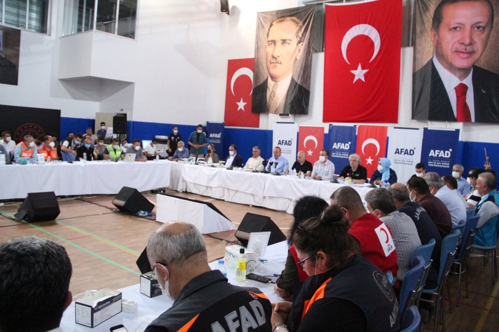Orman yangınlarında son durum! Hedef yarın tamamen kontrol altına almak