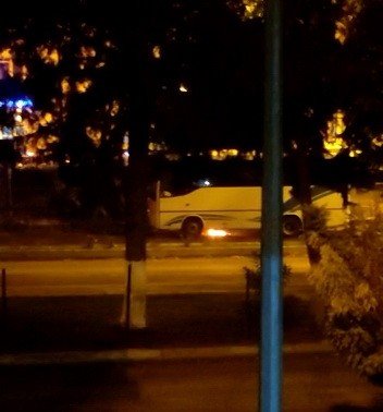 Adıyaman'da yolcu otobüsü alev aldı