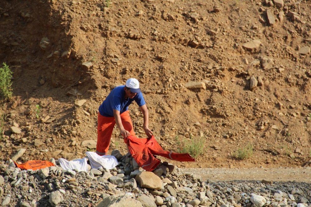 Antalya'da yangınla mücadele böyle yapıldı! Hayatı orman oldu