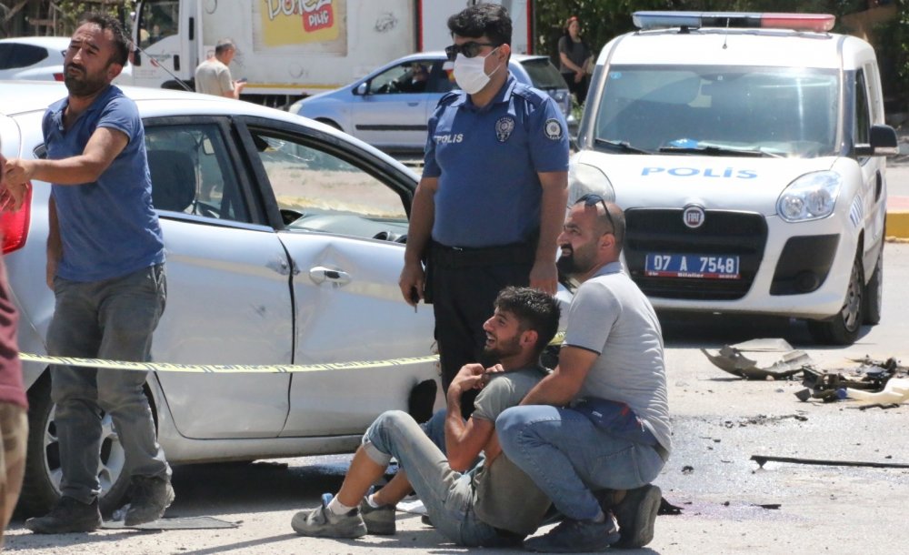 Kahreden kaza: Otomobille trafiğe çıkan çocuklardan biri öldü! Yakınları sinir krizi geçirdi