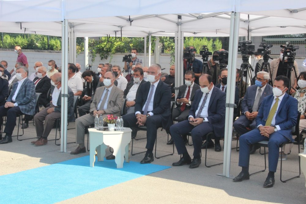 Konya’da 5 kütüphane birden açıldı