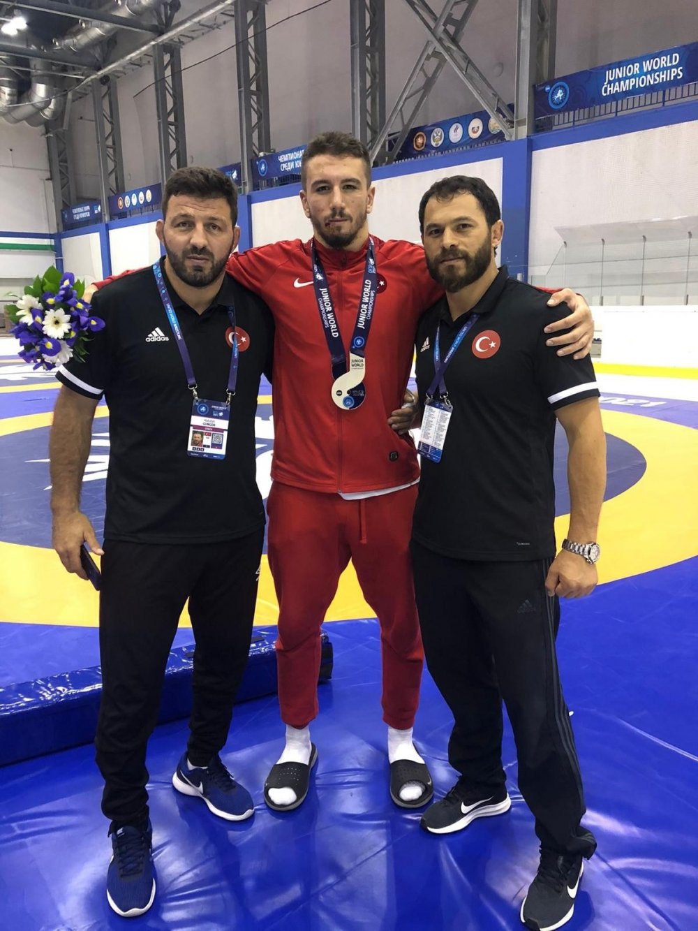 Polat Polatçı ve Muhammed Karavuş Dünya Gençler Güreş Şampiyonası'nda gümüş madalya kazandı