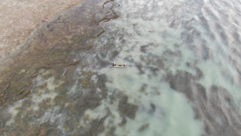 Tarımsal sulama nedeniyle suların çekildiği Elazığ Karakaya Barajı'nda 700 yıllık keşif