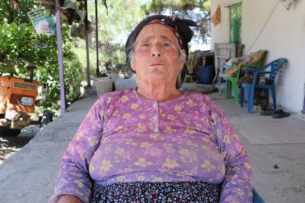 Manisa Selendi halkı Başkan Cengiz Ergün'e dua ediyor