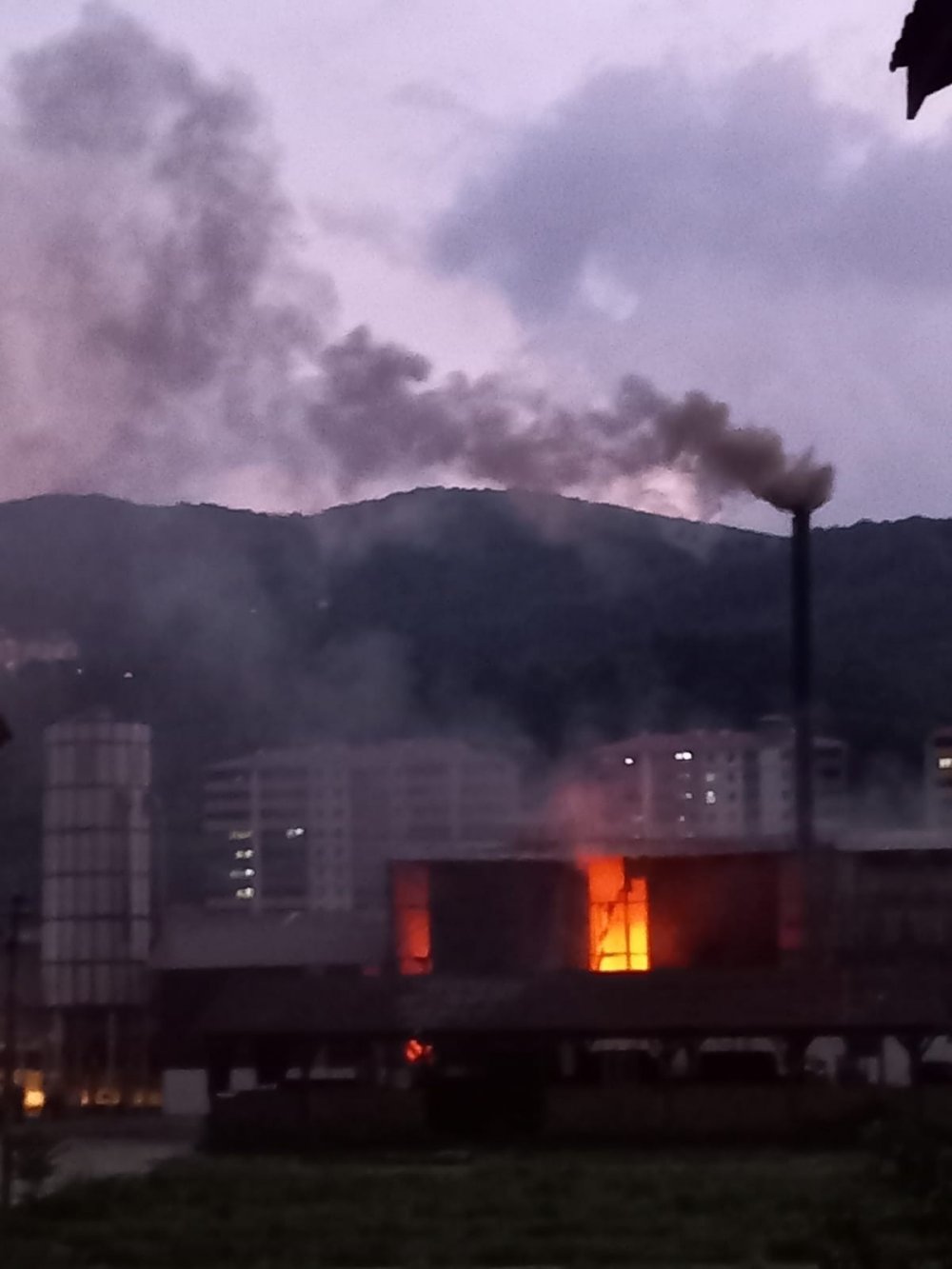 Kereste fabrikasında patlama! Facianın eşiğinden dönüldü