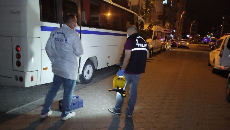 Pide salonundaki kavga kanlı bitti! 2 kişi vuruldu