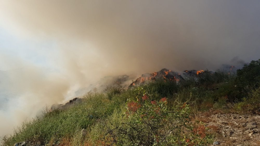 Şehir çöplüğünde yangın! Kenti duman sardı