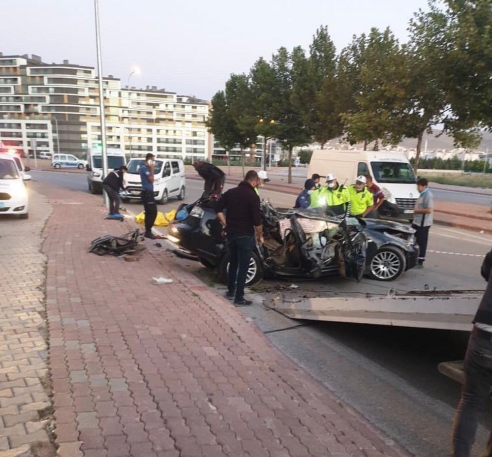Konya'daki kazanın nedeni belli oldu! Ölen 3 gencin cenazeleri ailelerine teslim edildi