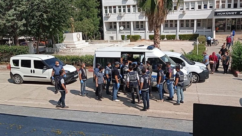 Adana'da zehir operasyonu! 10 tutuklama