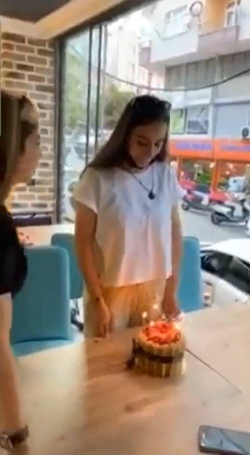 Anneannesine gitmek için evden çıkan 15 yaşındaki Buket Elif Akbaba kayıplara karıştı