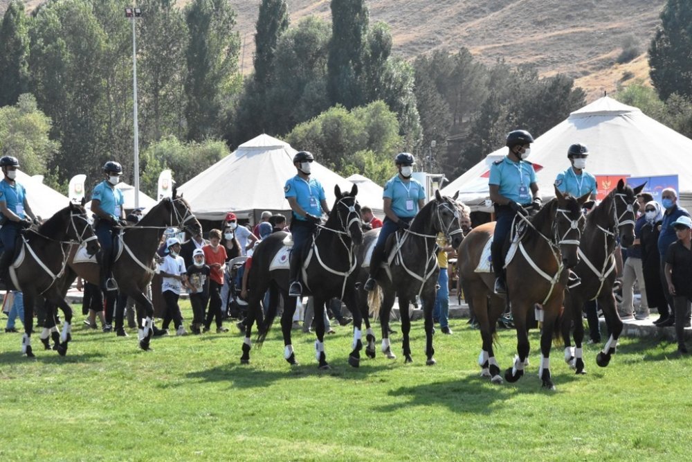 Malazgirt Zaferi’nin 950’nci yılı Ahlat'ta kutlanıyor