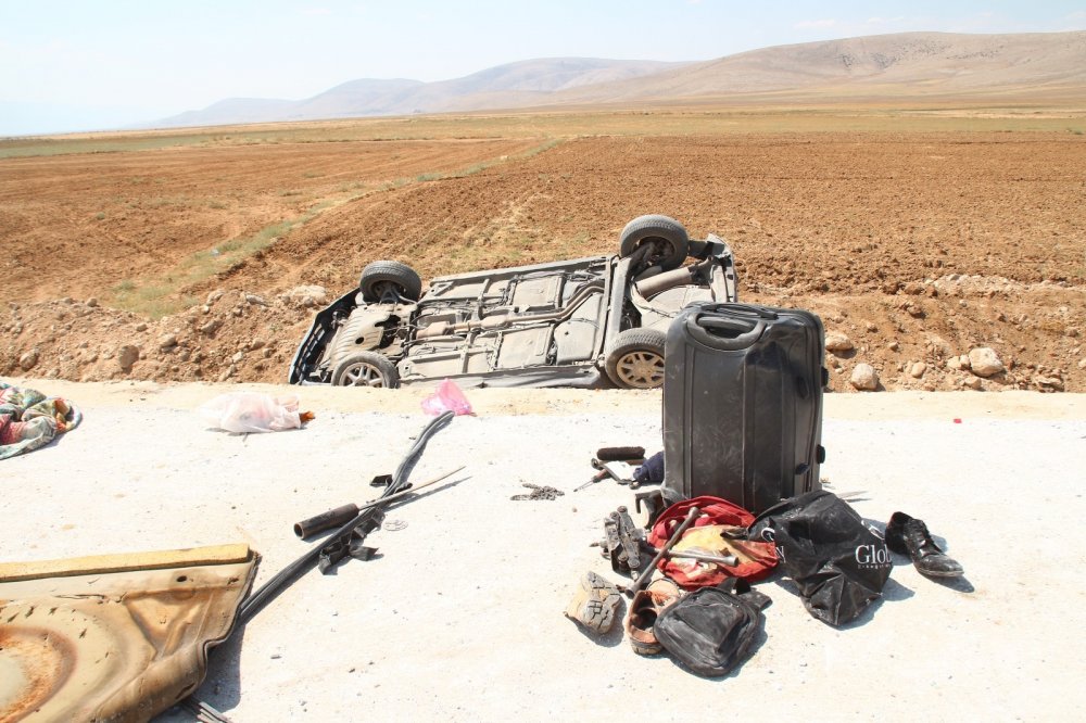 Konya’da otomobil şarampole takla attı! 4 yaralı