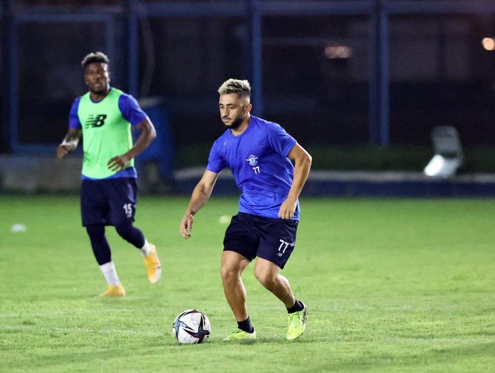 Adana Demirspor son antrenmanı yaptı! Konyaspor maçını bekliyor