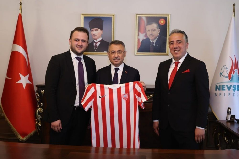 Cumhurbaşkanı Yardımcısı Oktay: Afganistanlı kardeşlerimiz bizim için son derece önemlidir"