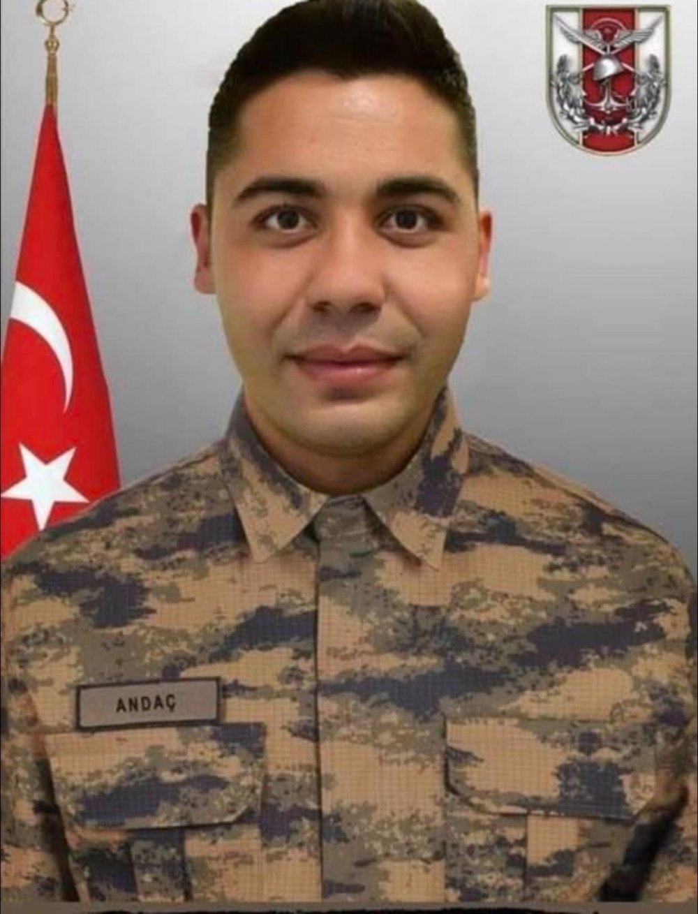 Konya'daki feci kazada hayatını kaybeden sözleşmeli er Talha Andaç memleketi Karaman’da toprağa verildi