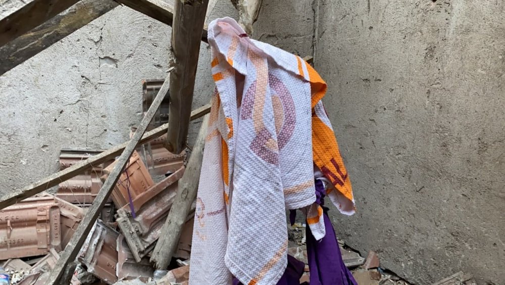 Aksaray'da dehşet veren olay! Odaya kilitlenen engelli genç kız 4'ncü kattan düştü