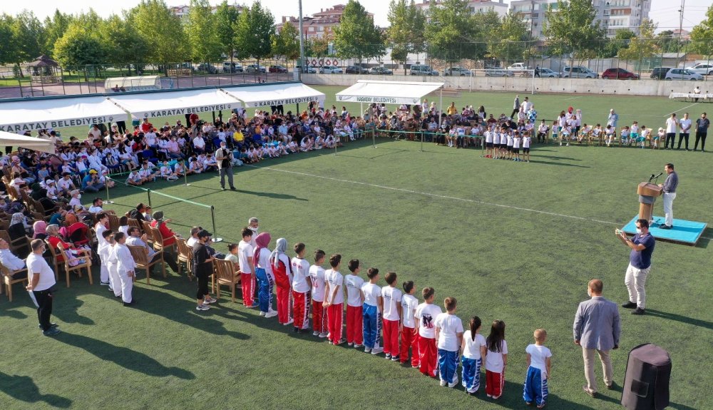 Konyalı gençler yazı dolu dolu yaşadı! Spor okullarında coşkulu kapanış