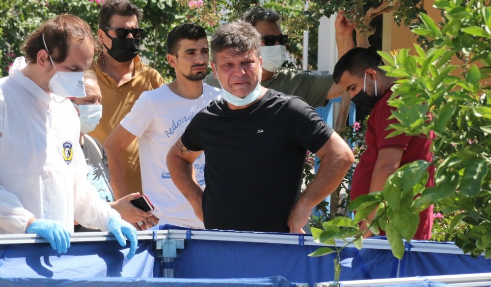 10 yıldır sokakta yaşamasına razı olduğu babasına son bakışı yürek burktu