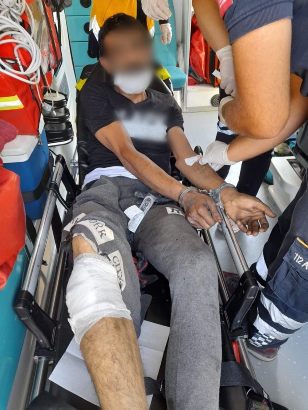 Konya'da bir şahıs polise bıçak çekti! Çektiğine pişman oldu