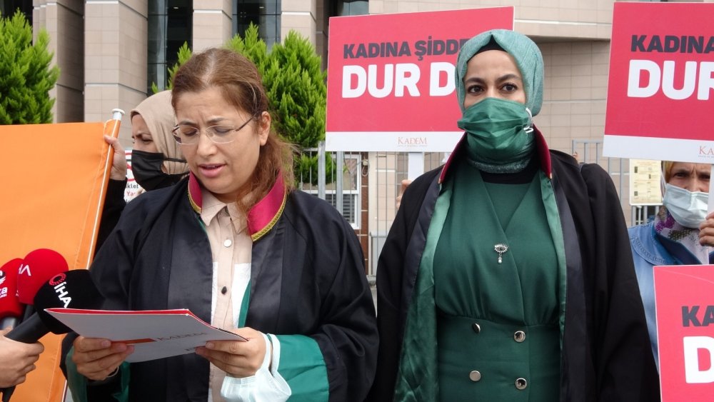 KADEM’den Edremit’teki skandal gösteri hakkında suç duyurusu
