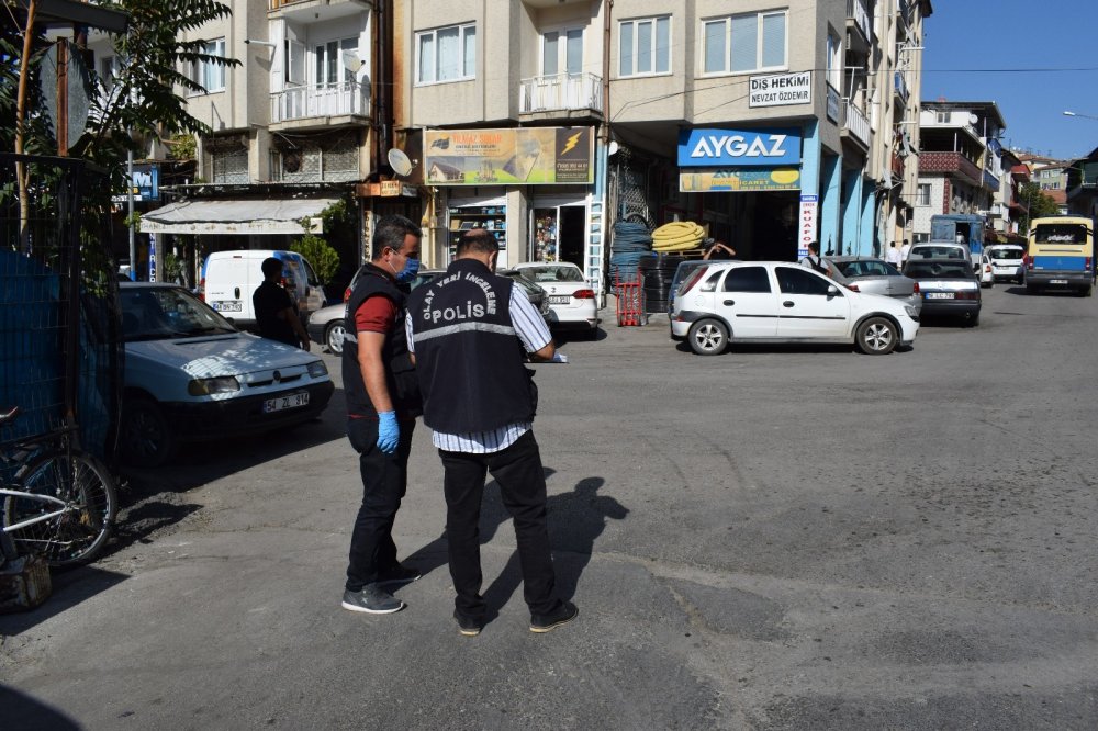 18 yaş altı 20 gencin küfürleşme kavgası kanlı bitti! 15 yaşındaki E.Ö. 3 hastane değiştirdi