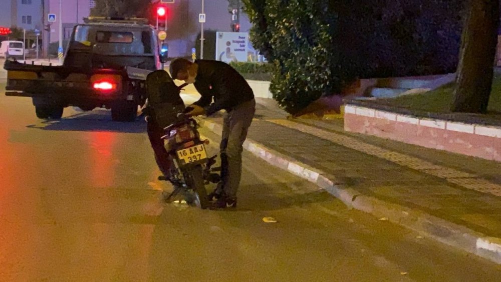 Karantinayı deldi alkollü ve ehliyetsiz yakalandı!