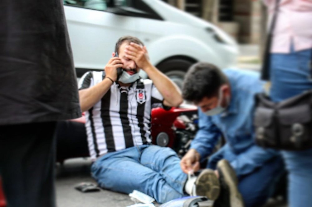 Bir motosikletli kurye kazası daha!