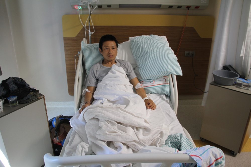 Bisikletiyle 12 yıl önce dünya turuna çıkan Japon turist Shogan Kameda bıçaklandı