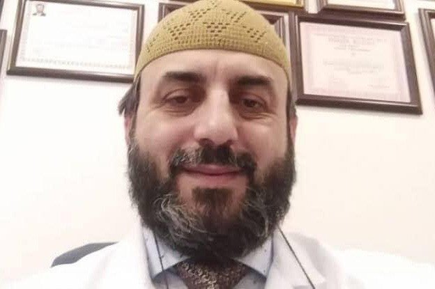 Korona virüse yenik düşen Doktor Hasan Feyzi Katıöz dualarla defnedildi