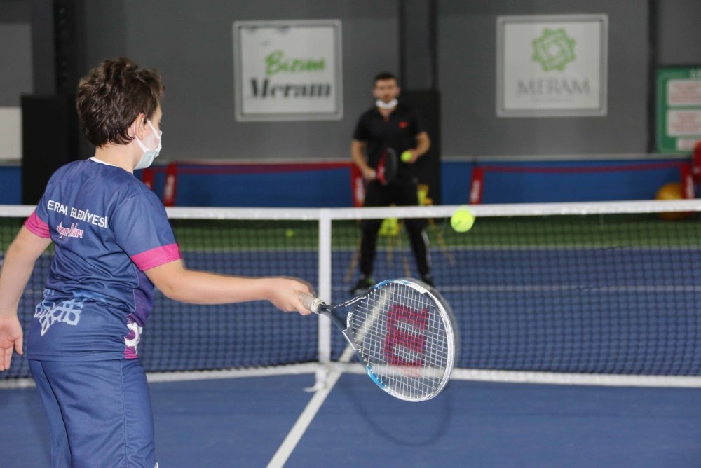 Meram’da Kış Spor Okulları'na başvurular başlıyor!