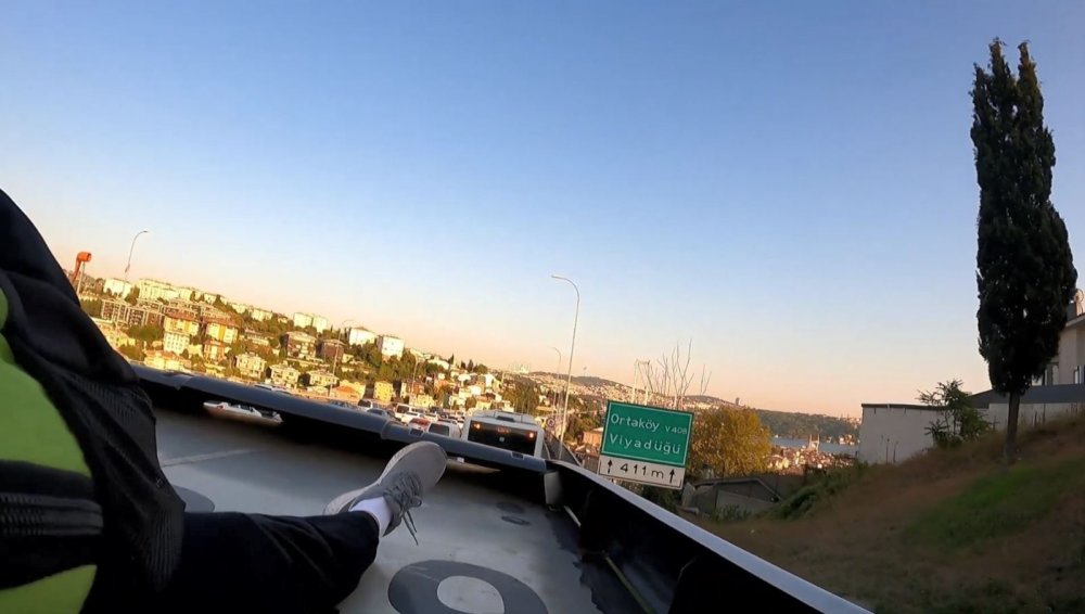 Bu gidiş nereye? Youtuber Yunus Emre Özer bir video için hayatını tehlikeye attı