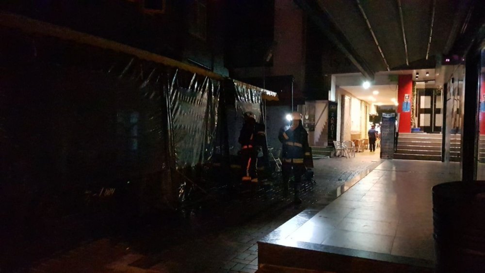 Filistinli göçmen ülkesine dönebilmek için Alanya'da yangın çıkarttı