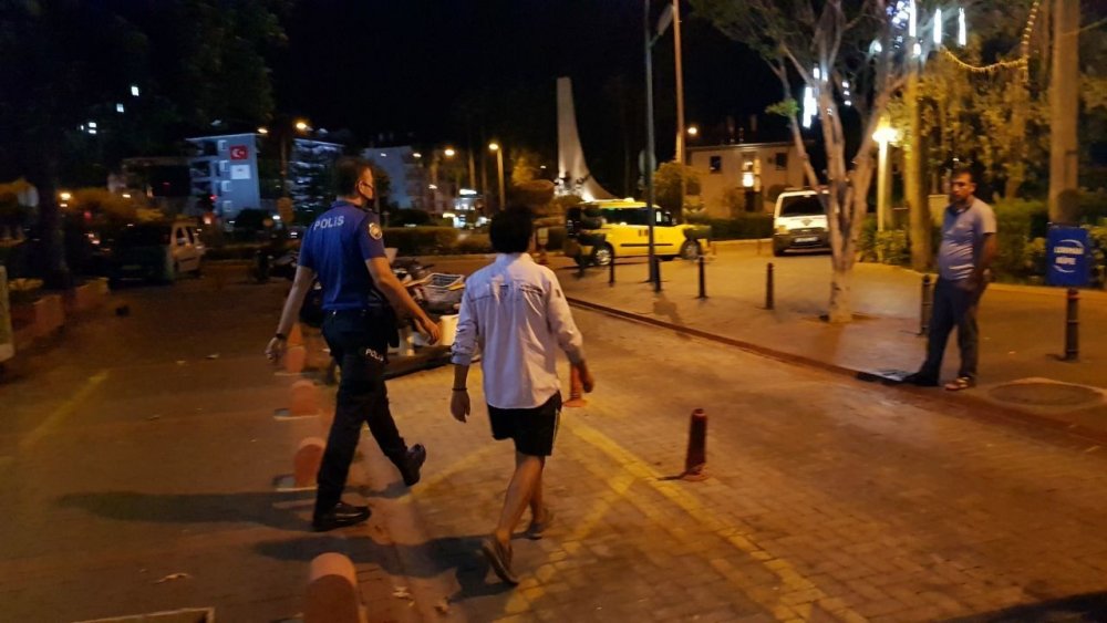 Filistinli göçmen ülkesine dönebilmek için Alanya'da yangın çıkarttı