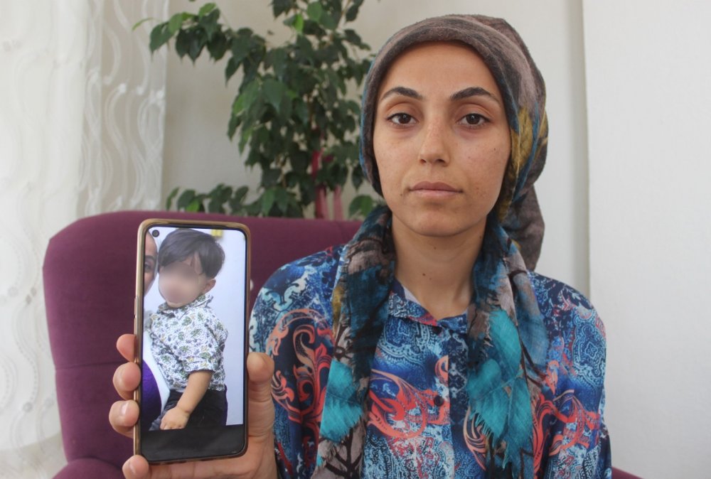 Bebeği icra yoluyla alınarak ortadan kayboldu! Gözü yaşlı anne yardım istiyor