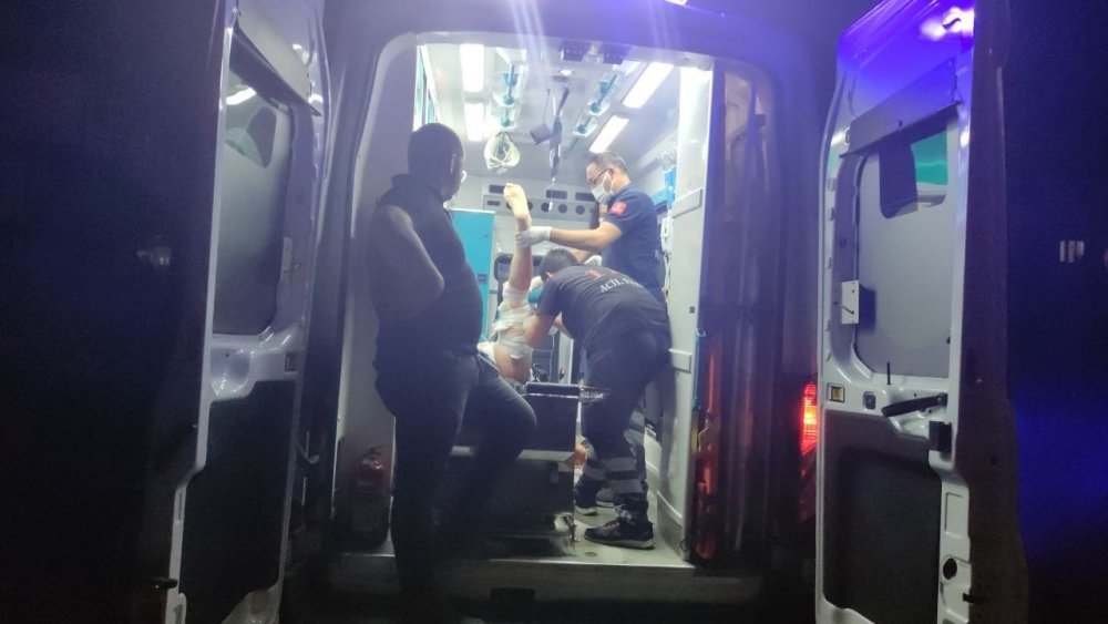 Sabıkalı eski nişanlı kapıya dayandı! Kayınbiraderi tarafından bıçakla ağır yaralandı