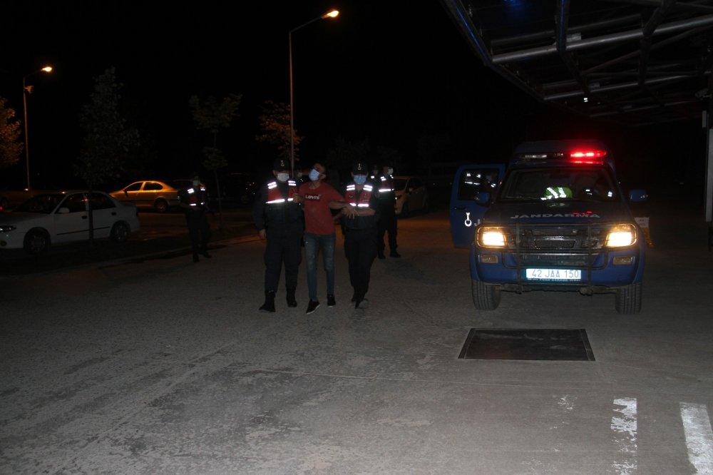 Konya'da hareketli gece! 60 kilometre kaçan şahıs yakalandı