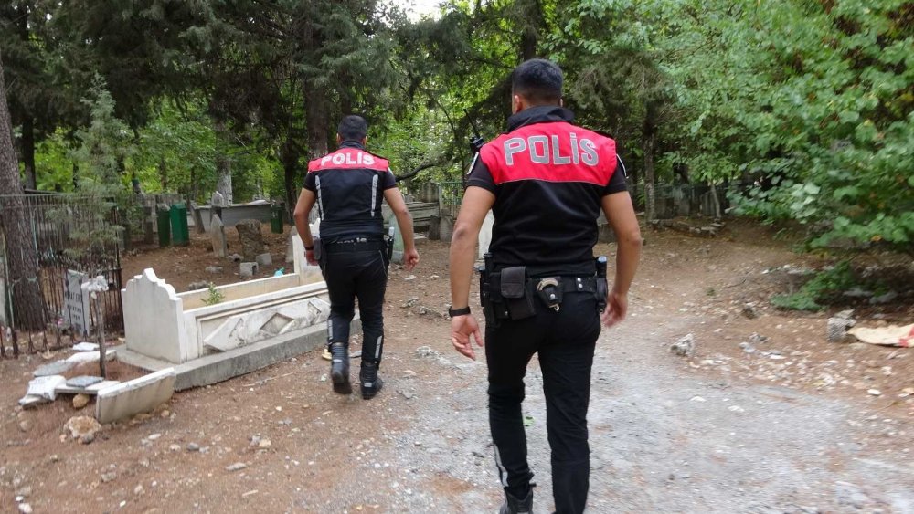 Adıyaman'da şok eden olay! Toprağa gömülü bebeği ağlayınca farkettiler