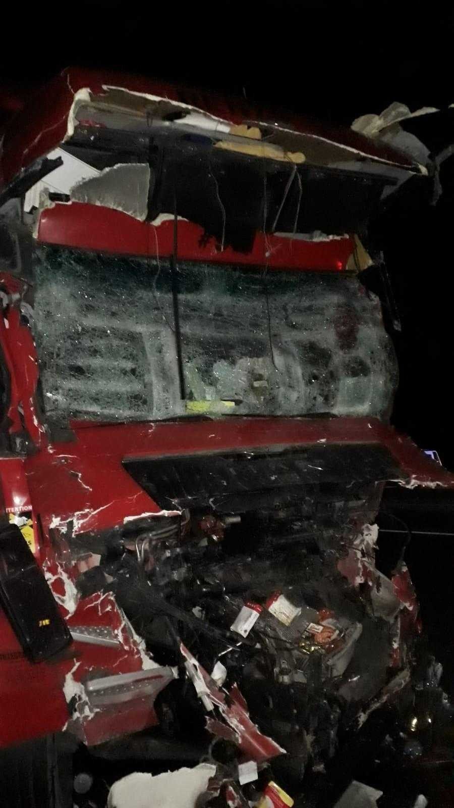 Ankara-Niğde otoyolunda tırlar çarpıştı! Hırvatistan vatandaşı Jung Draze öldü