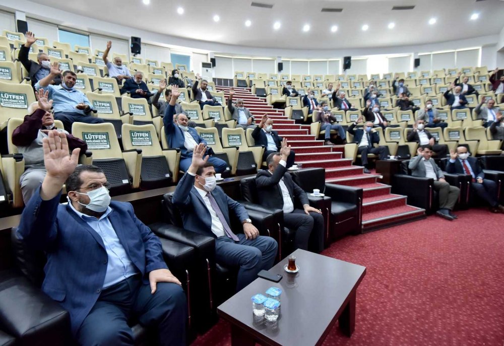 Karatay Kent Konseyi Genel Kurulu yapıldı! Abdurrahim Arslan yeniden başkan seçildi