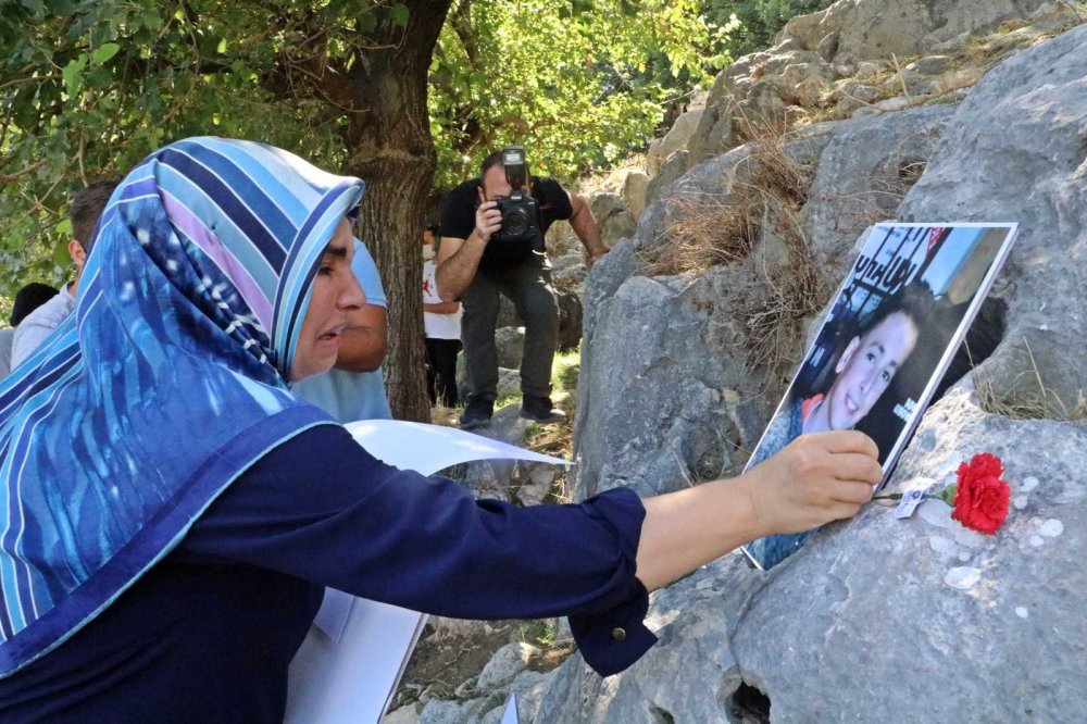 Tik Tok'a video çekmek için çıktığı kayalıklarda cansız bedeni bulunmuştu! O video ortaya çıktı