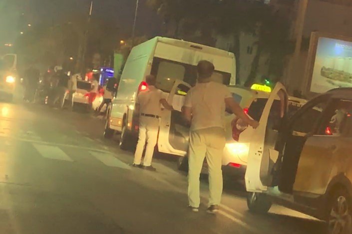 Trafikte dehşet saçan sürücü kovalamaca sonucu yakalandı! Araçtan 2 silah alkol ve uyuşturucu çıktı