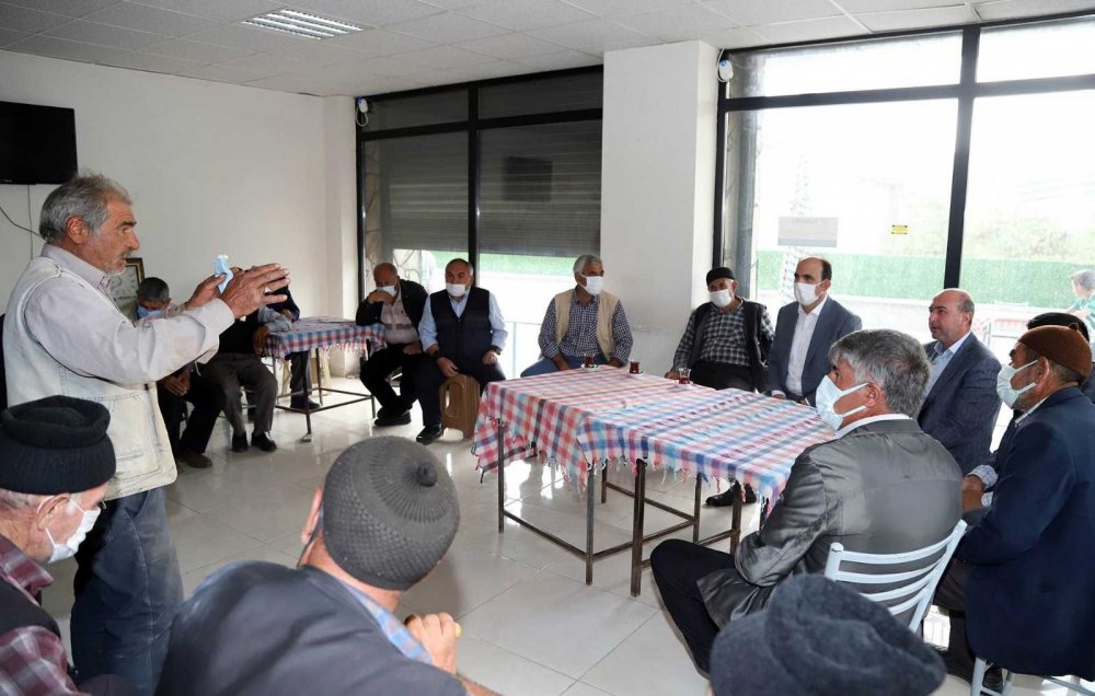 Başkan Altay ve Pekyatırmacı Başarakavak ve Tepekent'te vatandaşları dinledi