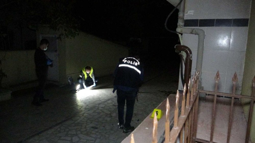 Eski koca dehşet saçtı! Vurulan kadın kaçtığı pazarda sinir krizi geçirdi