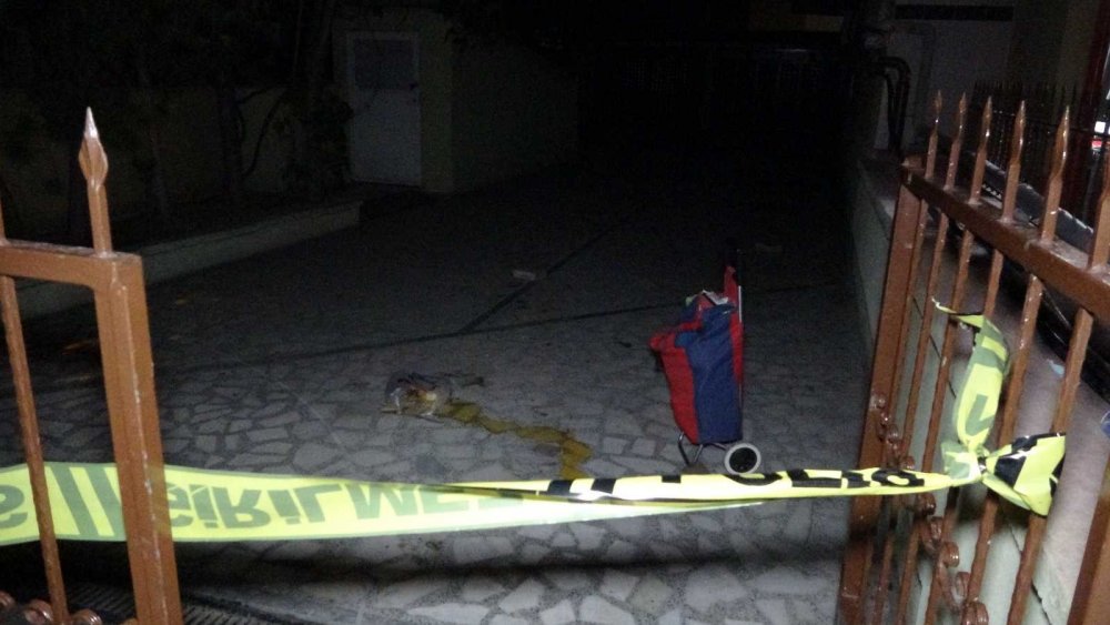 Eski koca dehşet saçtı! Vurulan kadın kaçtığı pazarda sinir krizi geçirdi