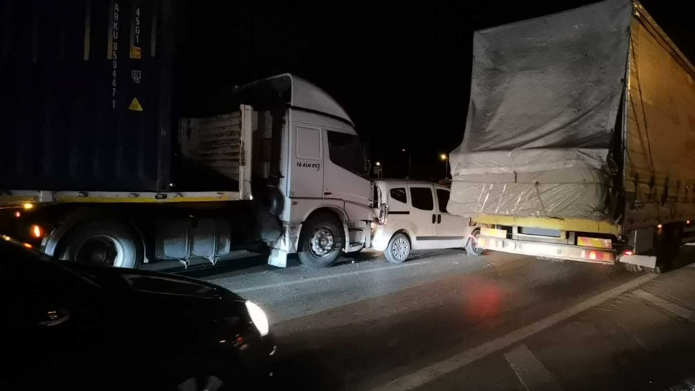 Konya plakalı tırın önünü kesen beyzbol sopalı saldırgan dehşet saçtı!