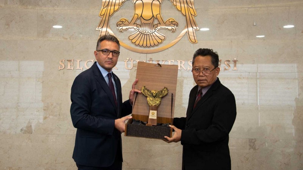 Konya'dan Endonezya'ya iyi niyet beyanı! Selçuk ve UNIMUDA Üniversiteleri imza attı