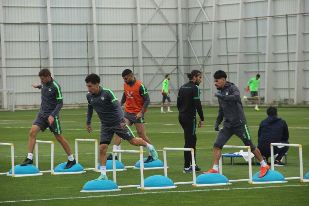 Konyaspor Alanyaspor'a karşı son iki maçın telafisini yapmak istiyor!