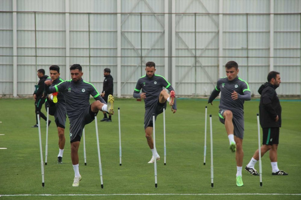 Konyaspor Alanyaspor'a karşı son iki maçın telafisini yapmak istiyor!