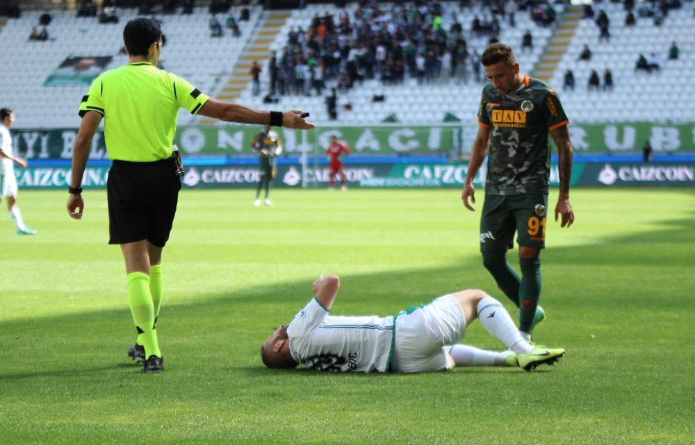 Konyaspor sahasında da berabere kaldı!