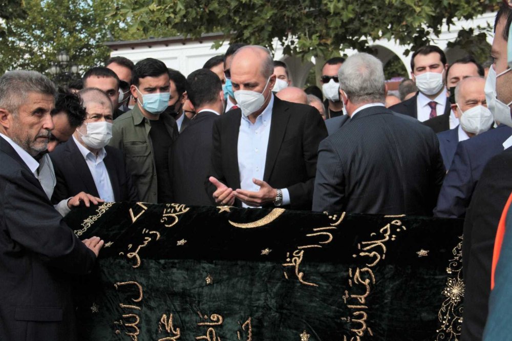 Oğuzhan Asiltürk Hakk'a uğurlandı! Cenazesi liderleri buluşturdu